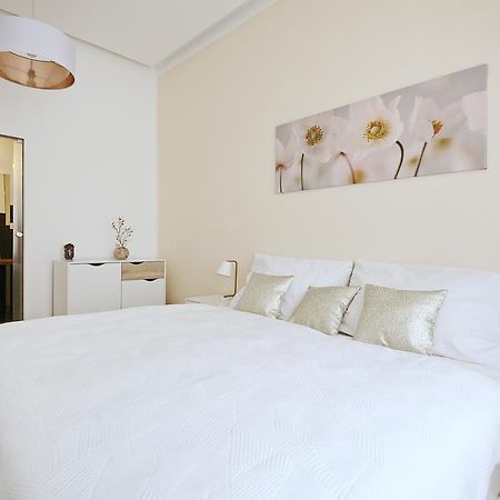 Luxury Center Apt. Charles Bridge Walking Distance Prag Dış mekan fotoğraf