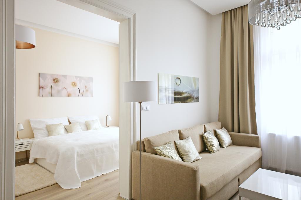 Luxury Center Apt. Charles Bridge Walking Distance Prag Dış mekan fotoğraf